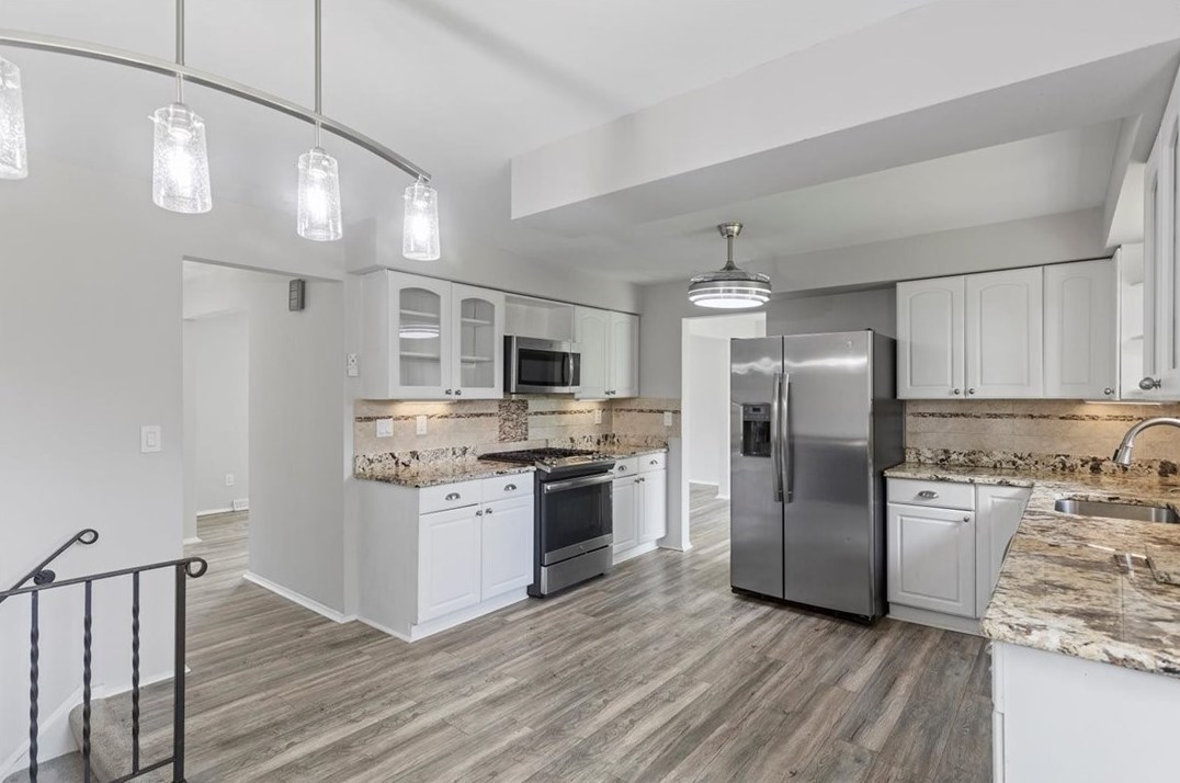 120 Monticello Dr, Monroeville PA  15146-4837 exterior