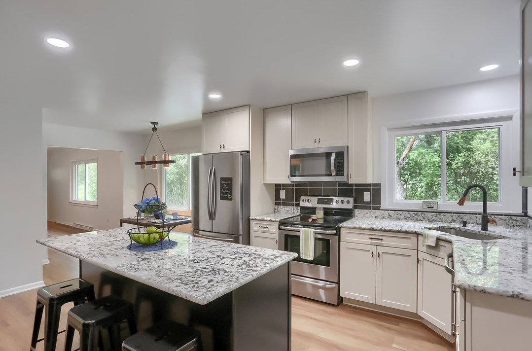 499 Harpers Ferry Rd, Beaver Falls PA  15010-6939 exterior