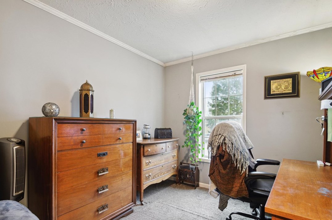 203 Chatham Cir, Freedom PA 15042-9708 exterior