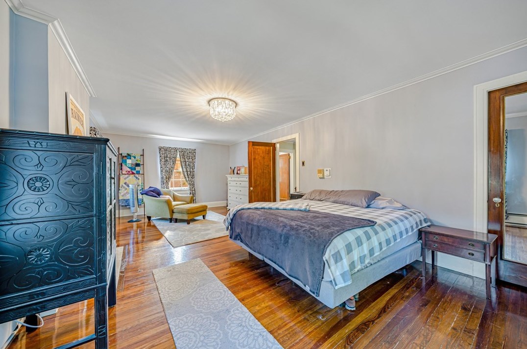 293 7th St, Indiana PA 15701-2906 exterior