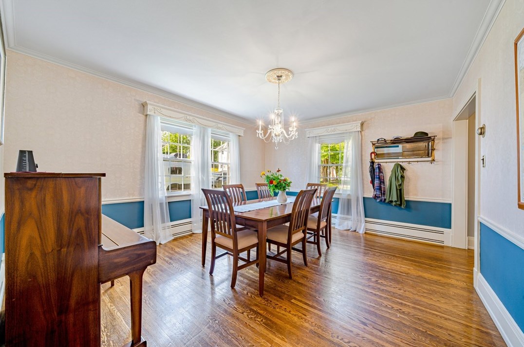 293 7th St, Indiana PA 15701-2906 exterior