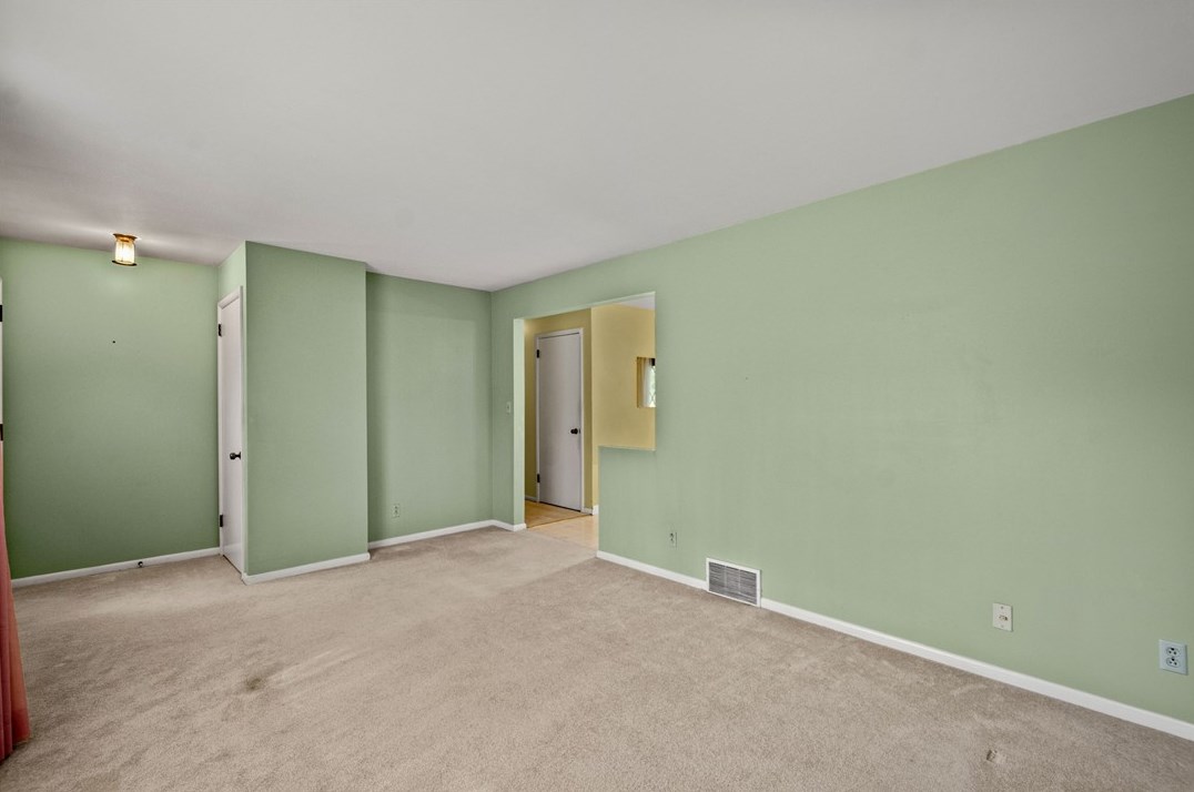 1435 Donnan Ave, Washington PA 15301-1742 exterior