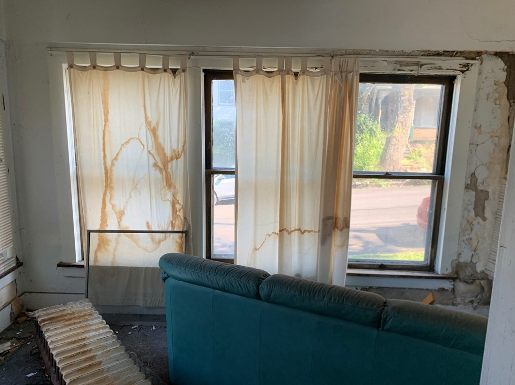 36 Hallam Ave, Washington PA 15301-3402 exterior