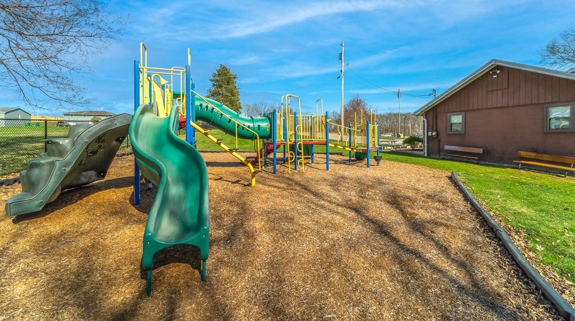 129 Winterwood Dr, Butler PA 16001-7334 exterior