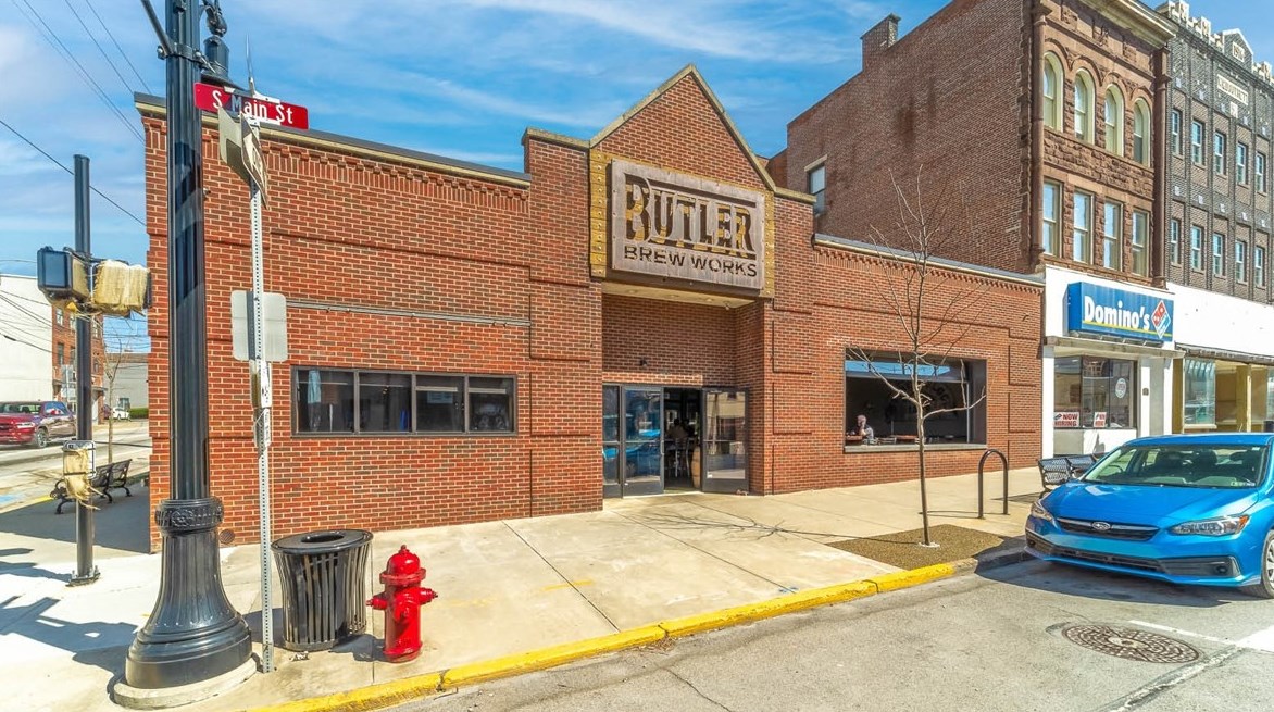 129 Winterwood Dr, Butler PA 16001-7334 exterior