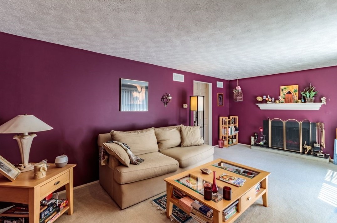 636 Deer Watch Rd, Bridgeville PA  15017-1149 exterior