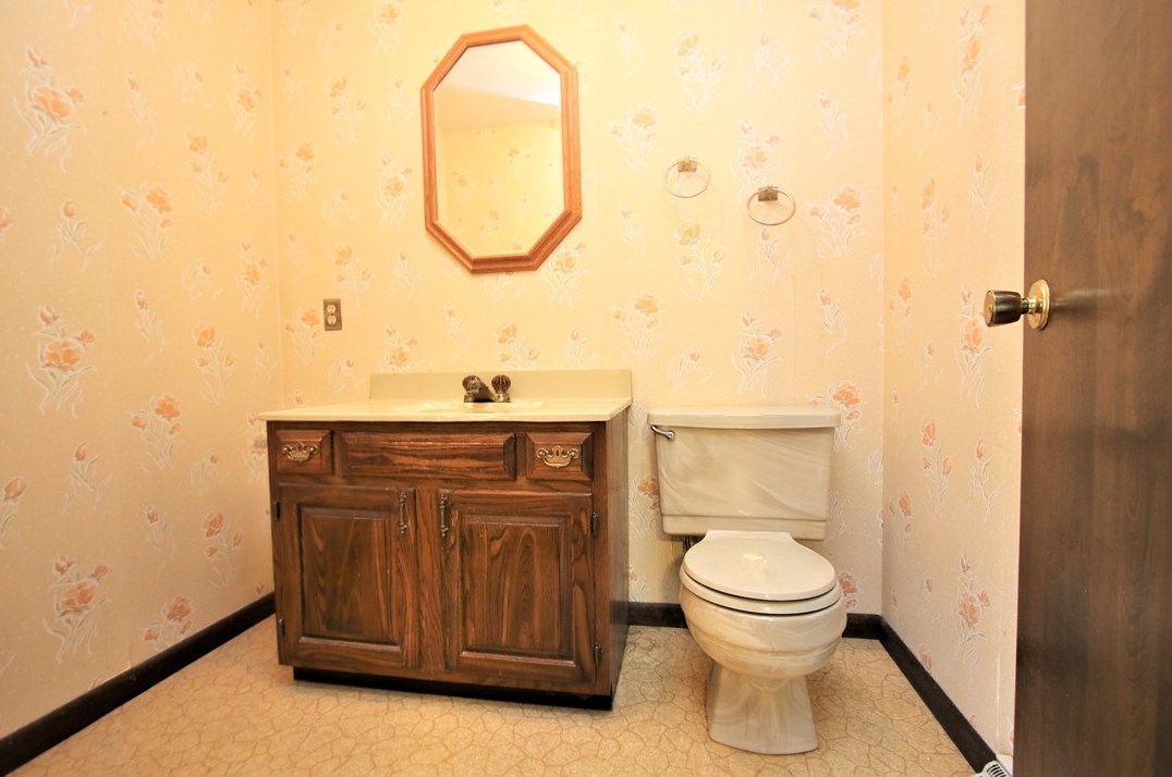 429 Constitution St, Perryopolis PA 15473-5347 exterior