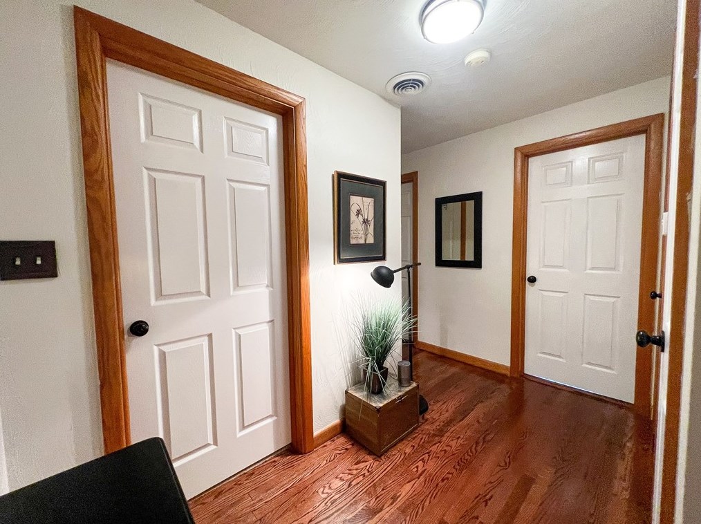 111 Hilltop Dr, Butler PA 16001-1675 exterior