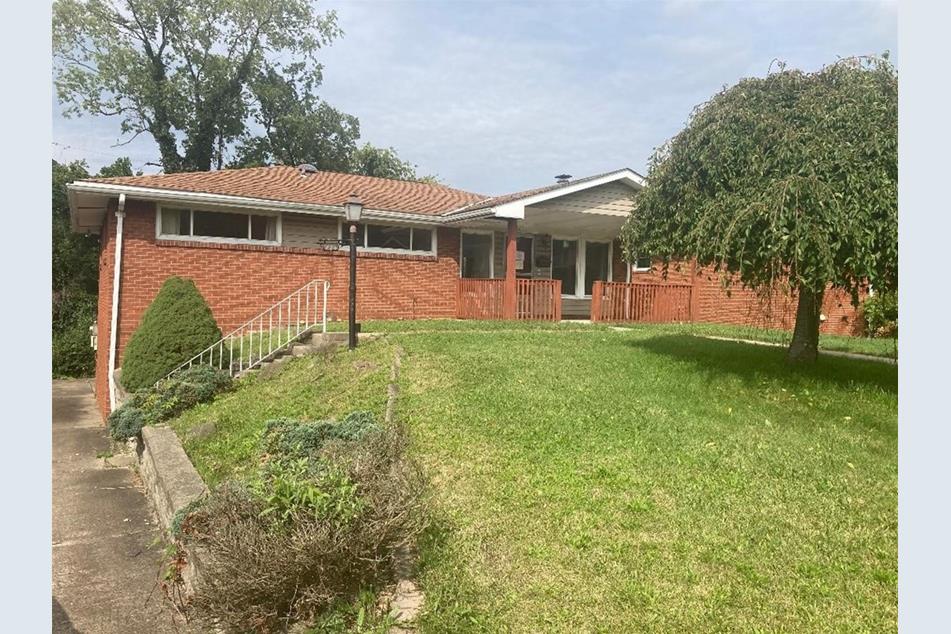 226 Garden City Dr, Monroeville, PA 15146 MLS 1620698 Coldwell Banker