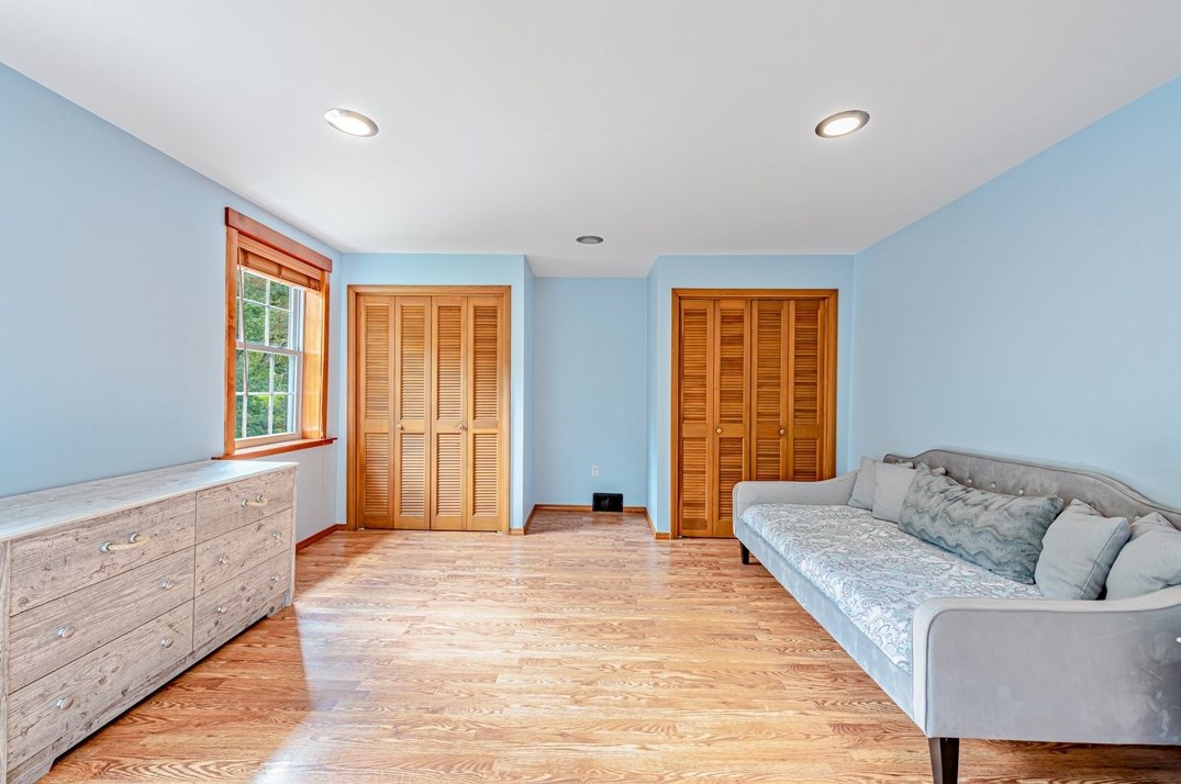 14381 Rdg Rd, North Huntingdon PA 15642-2808 exterior