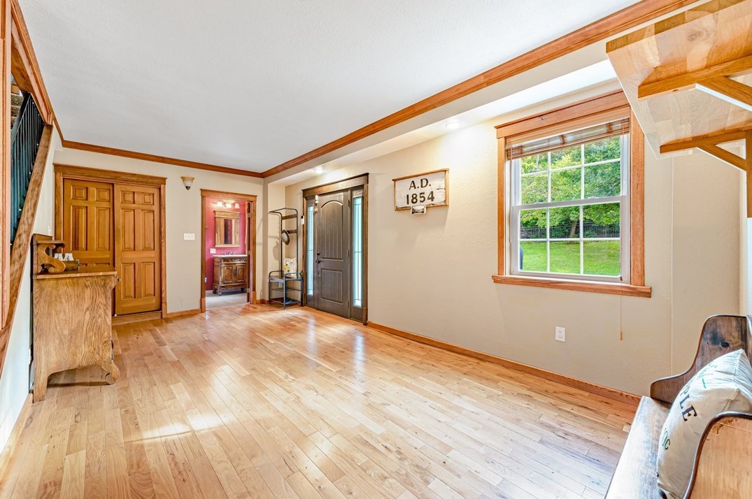 14381 Rdg Rd, North Huntingdon PA 15642-2808 exterior