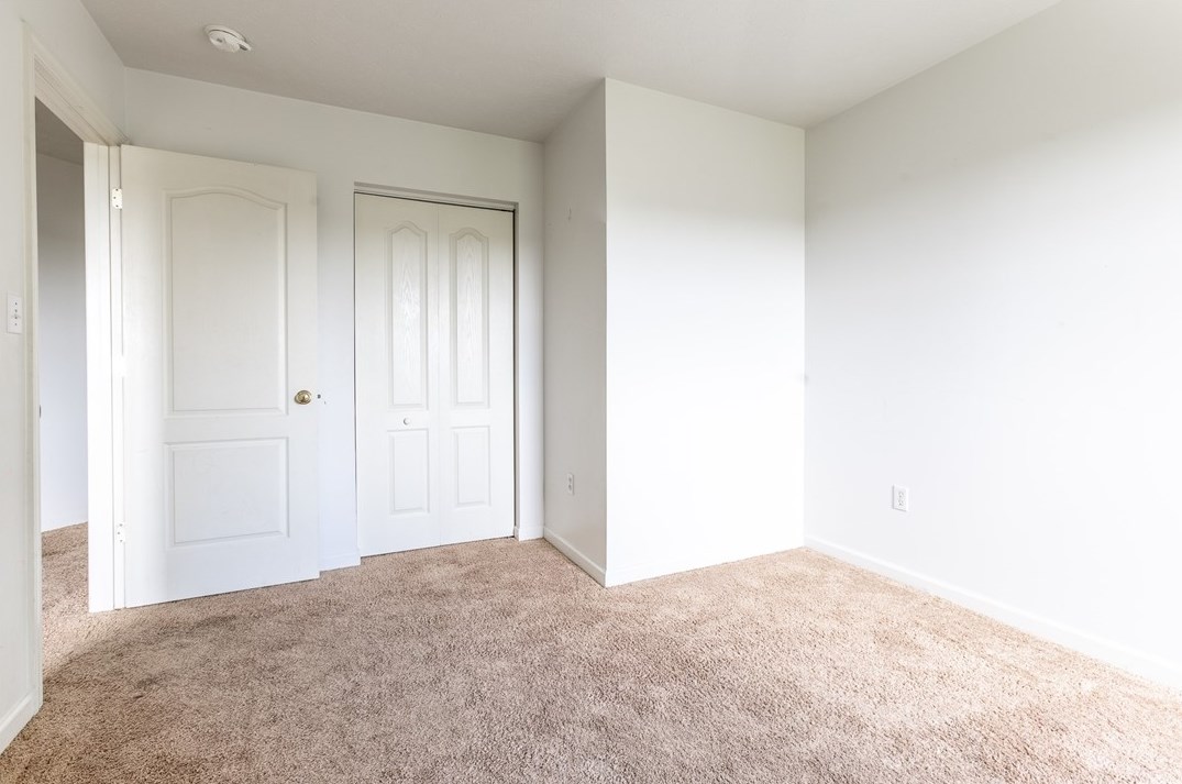 2206 Hyer Ave, North Versailles PA 15137-1182 exterior