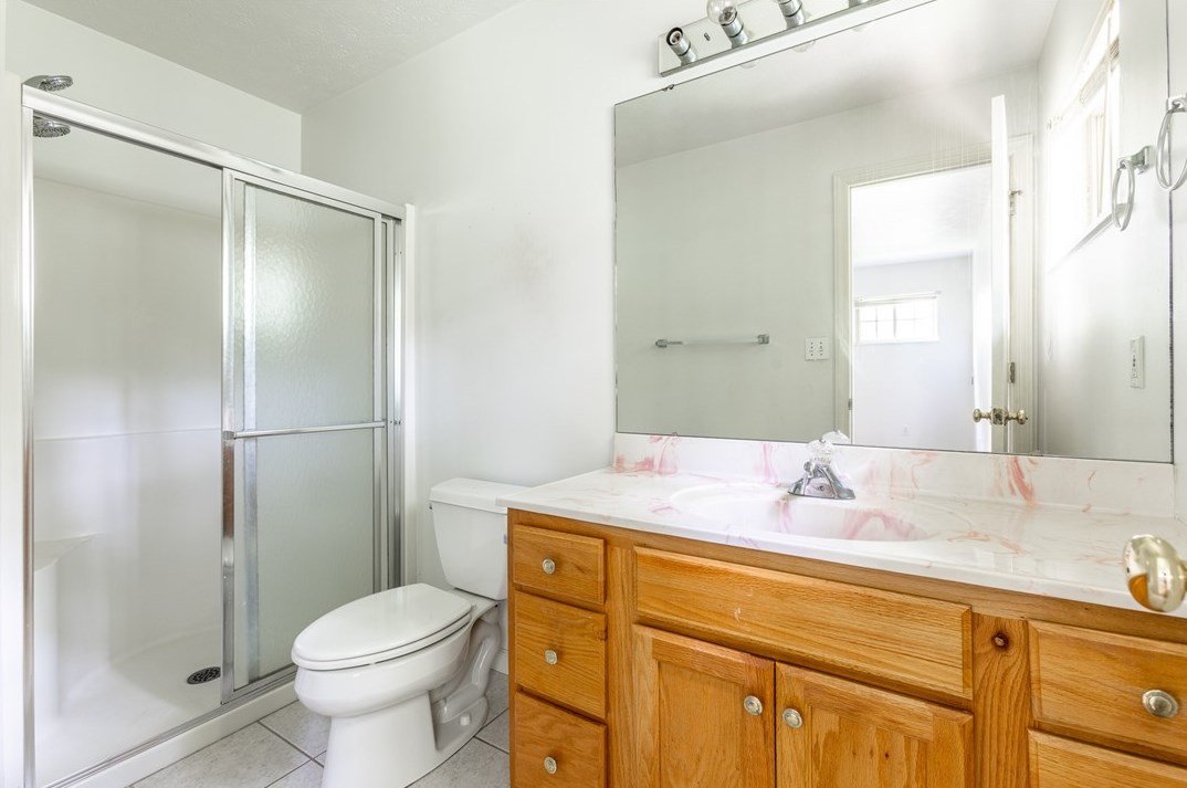 2206 Hyer Ave, North Versailles PA 15137-1182 exterior