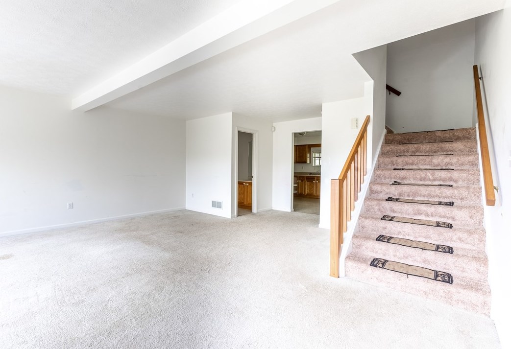 2206 Hyer Ave, North Versailles PA 15137-1182 exterior