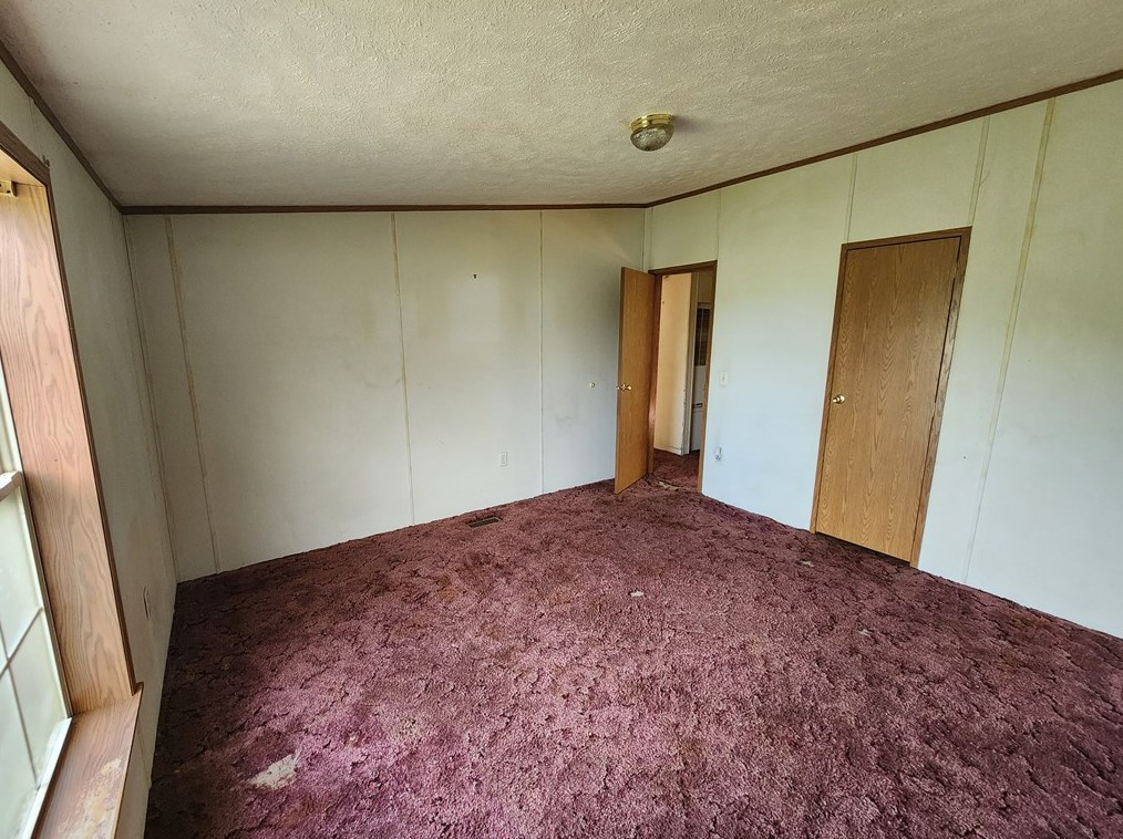 1256 Amity Rdg Rd, Washington PA 15301-6444 exterior