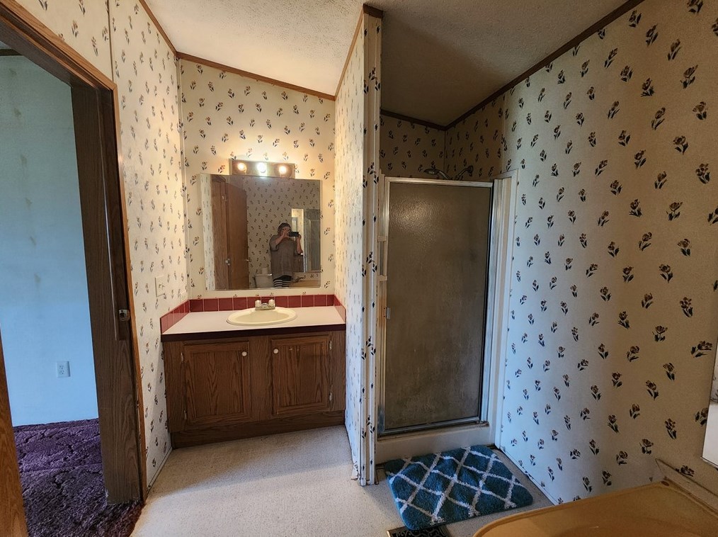 1256 Amity Rdg Rd, Washington PA 15301-6444 exterior