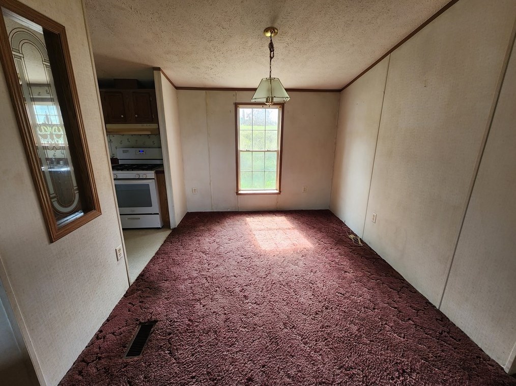 1256 Amity Rdg Rd, Washington PA 15301-6444 exterior