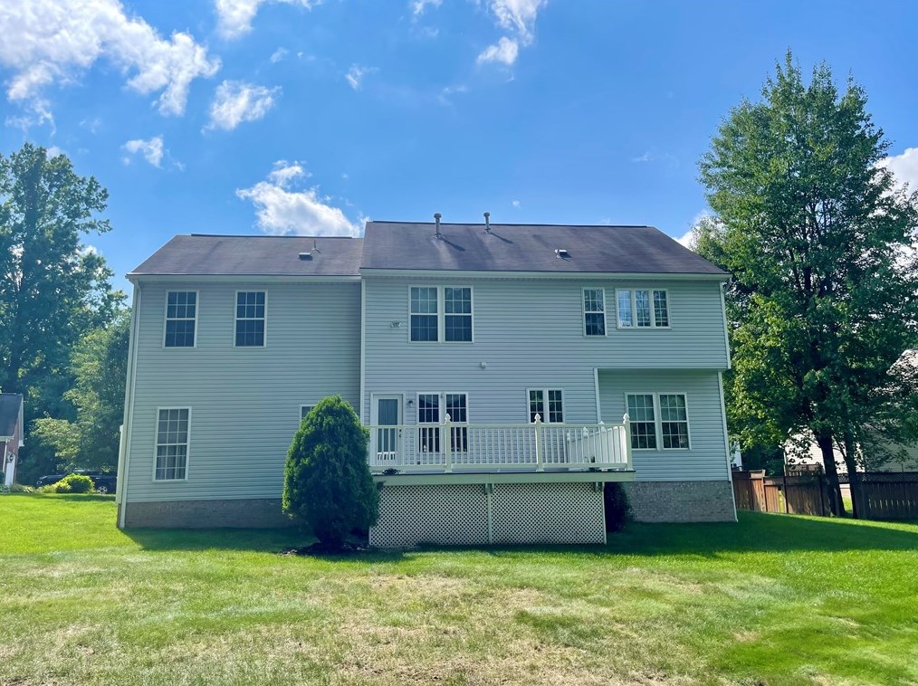 3320 Long Branch Dr, New Castle PA  16105-2926 exterior