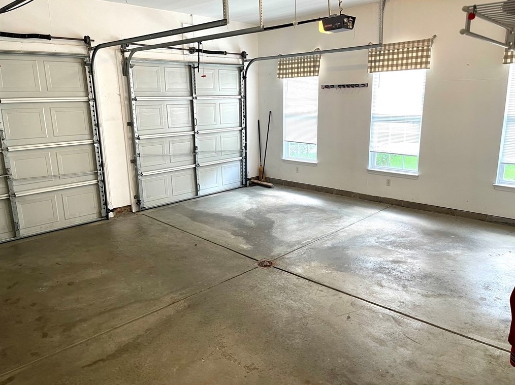 3320 Long Branch Dr, New Castle PA  16105-2926 exterior