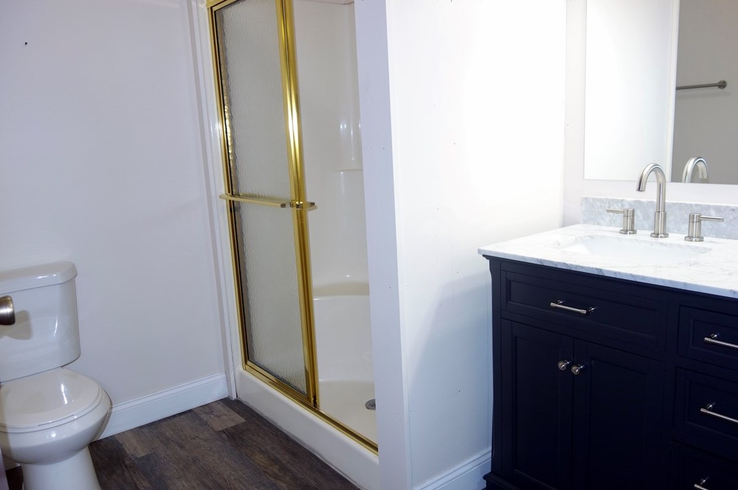 1230 Mounts Rd, Washington PA 15301-8540 exterior