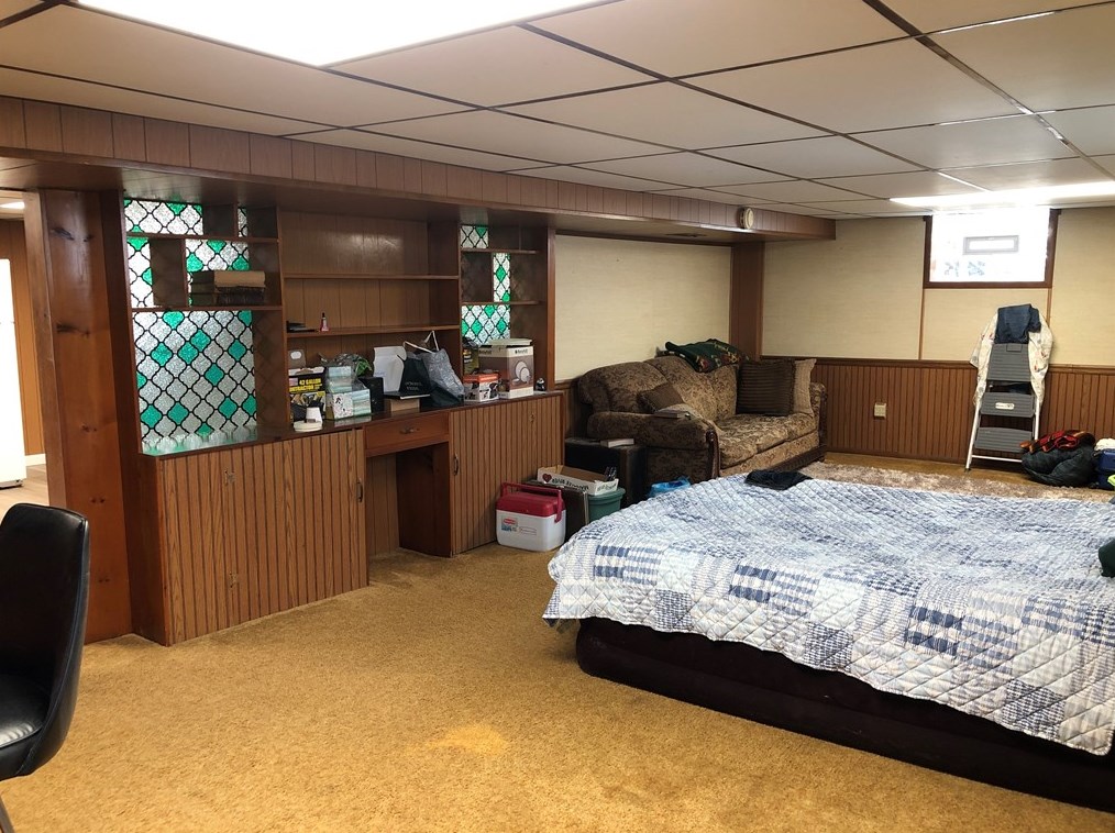 1040 Mace St, Greensburg PA  15601-4857 exterior