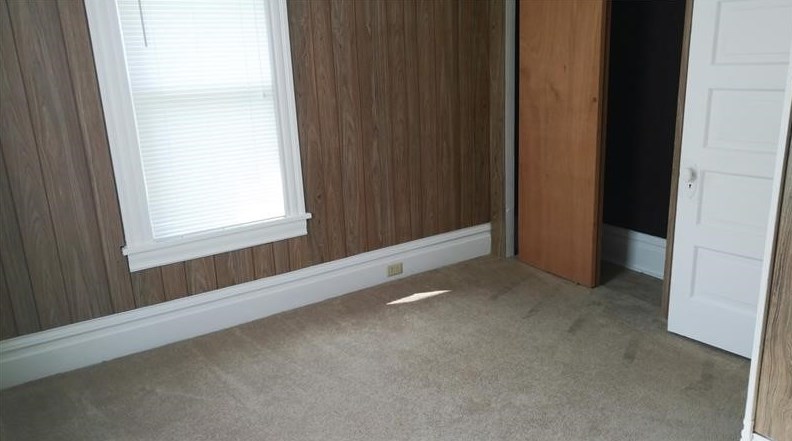 121 Pleasantview Ave, Butler PA 16001-7211 exterior