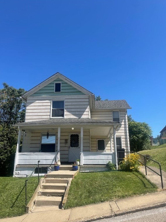 121 Pleasantview Ave, Butler PA 16001-7211 exterior