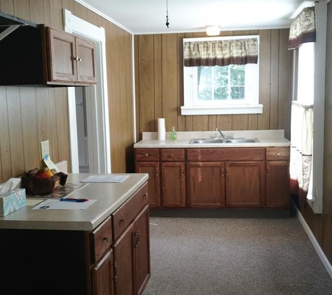 121 Pleasantview Ave, Butler PA 16001-7211 exterior