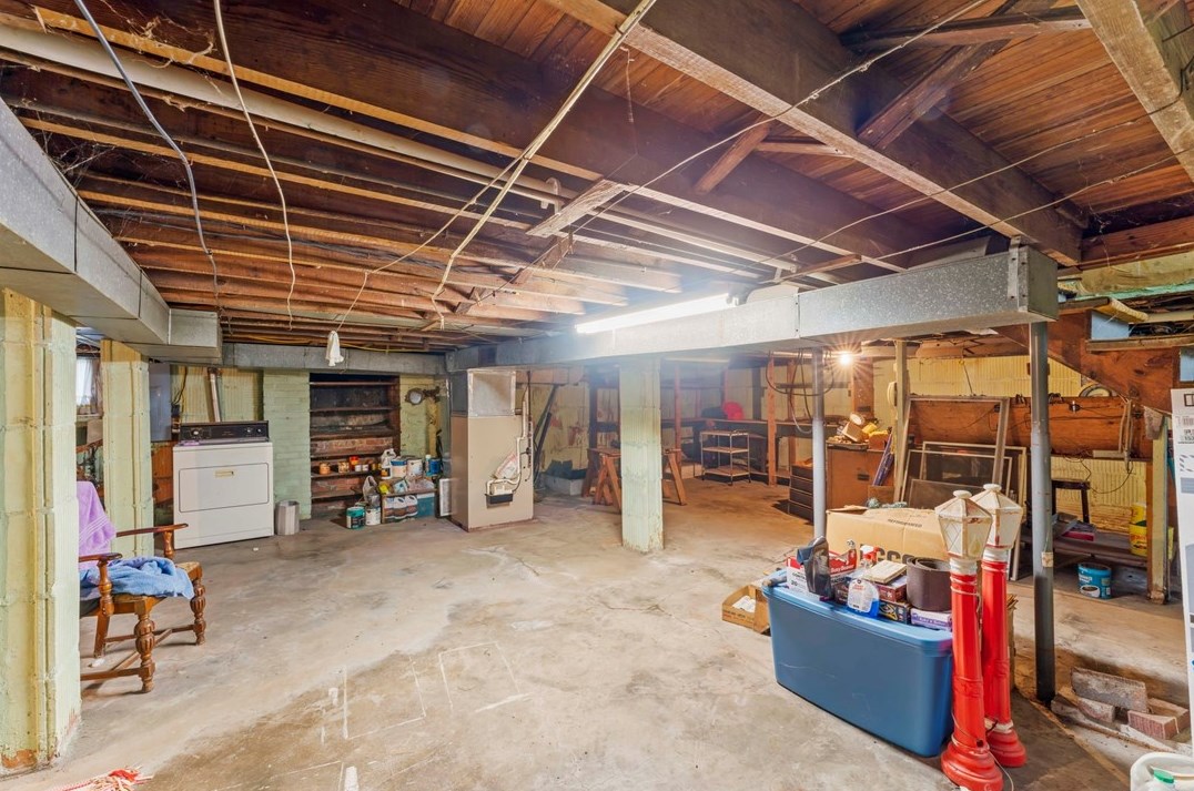 315 Old Plank Rd, Washington PA 15301-9037 exterior