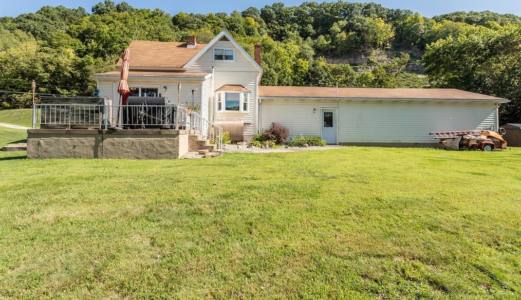 645 New Geneva Road, Point Marion, PA 15474