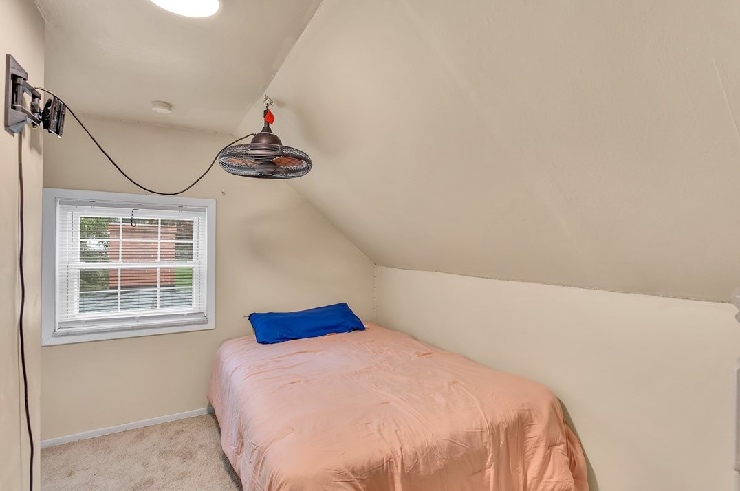 2583 Stonechip Dr, Allison Park PA  15101-2234 exterior