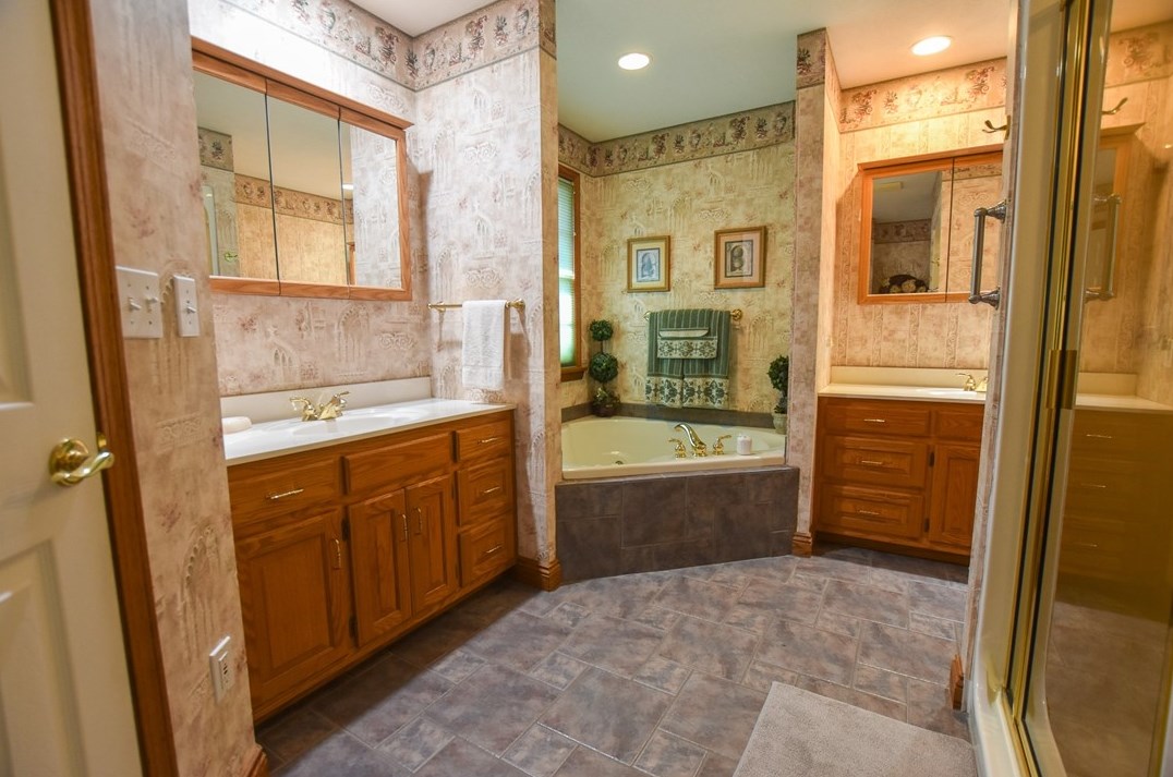 115 Shepperd Dr, Butler PA  16002-3665 exterior
