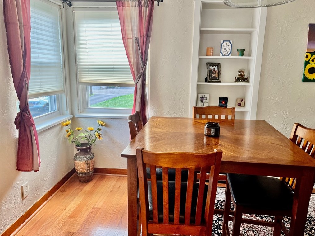 210 Rural Dr, Butler PA 16001-2559 exterior