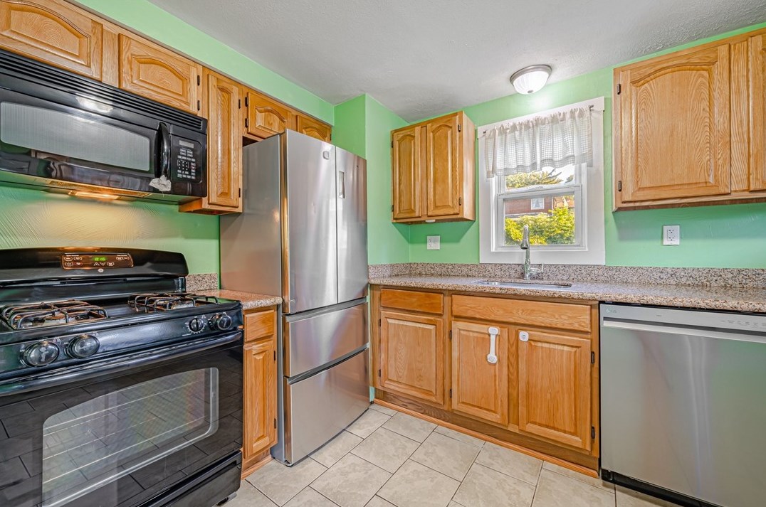 365 Murtland St, Springdale PA  15144-1248 exterior
