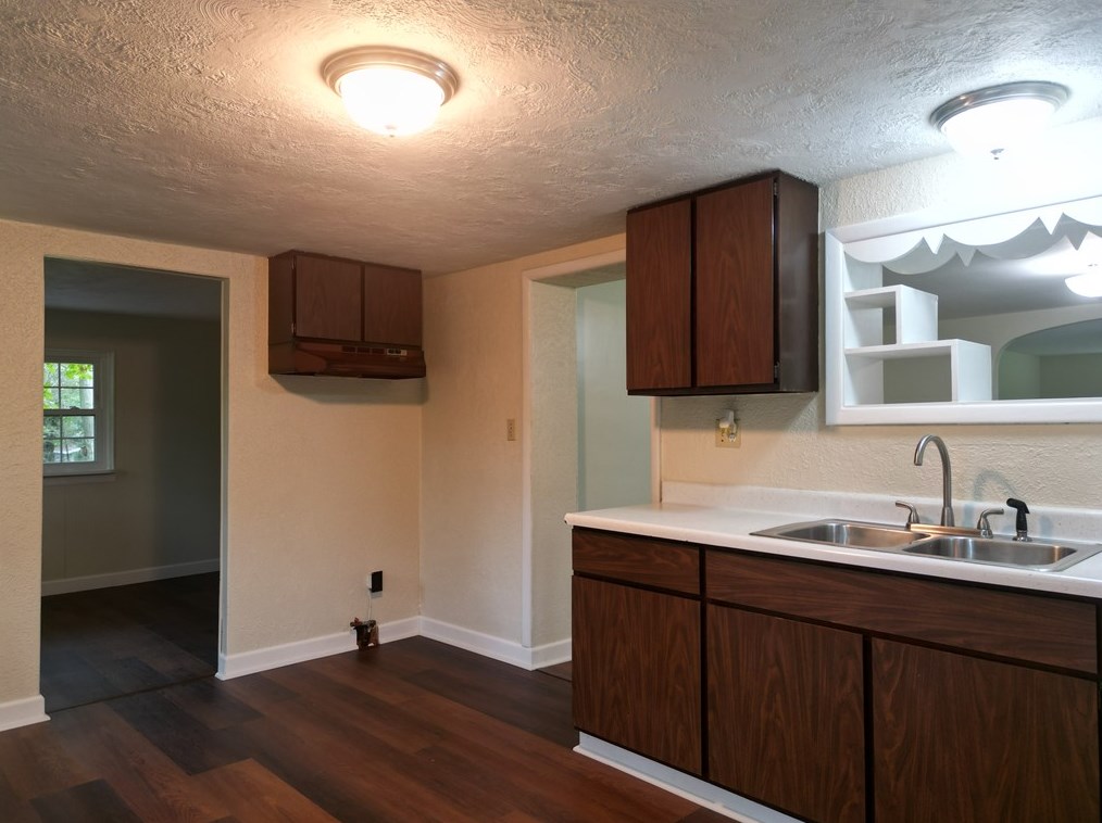 116 Breezewood Dr, Butler PA 16001-8618 exterior