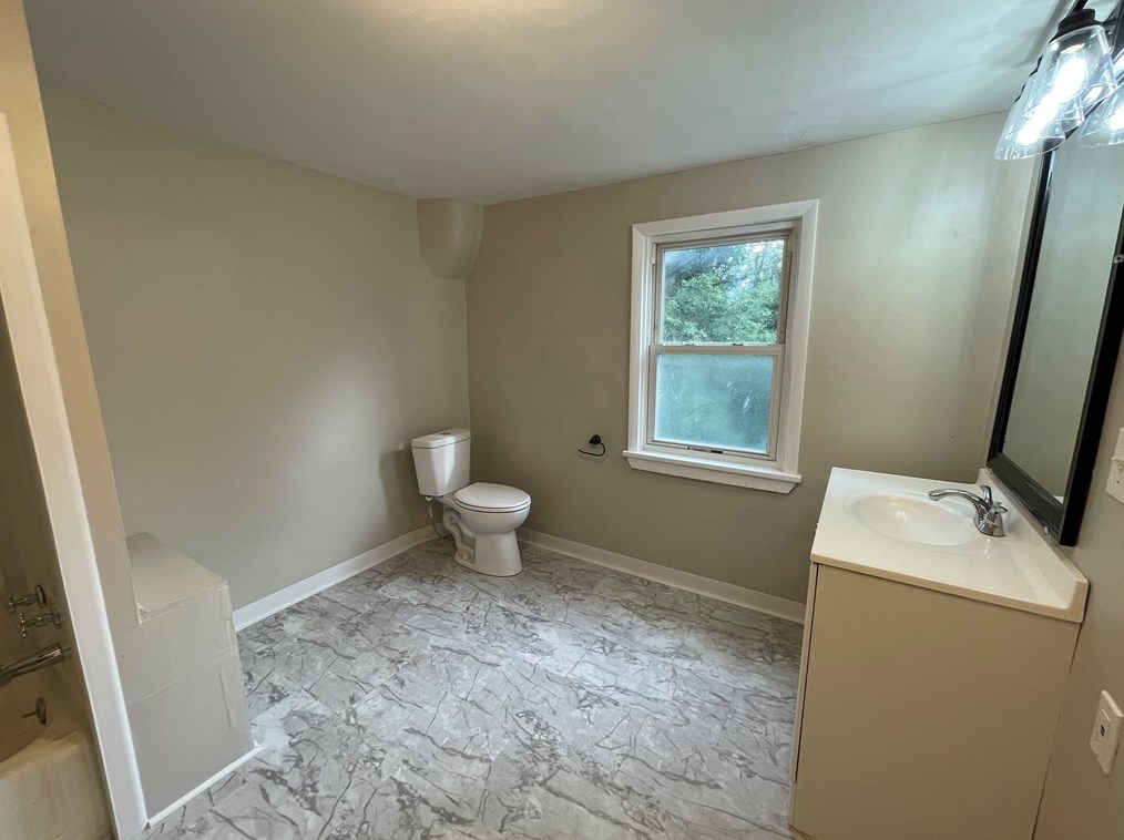 234 E Neshannock Ave, New Wilmington, PA 16142