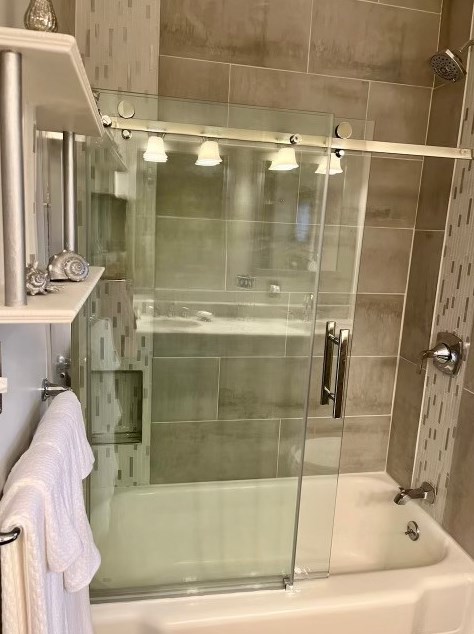 340 Grandview Ave, Zelienople PA  16063-1101 exterior