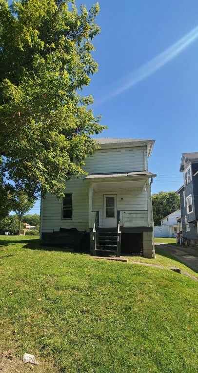 636 Ray St, New Castle PA  16101-4240 exterior