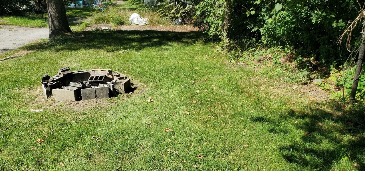 636 Ray St, New Castle PA  16101-4240 exterior