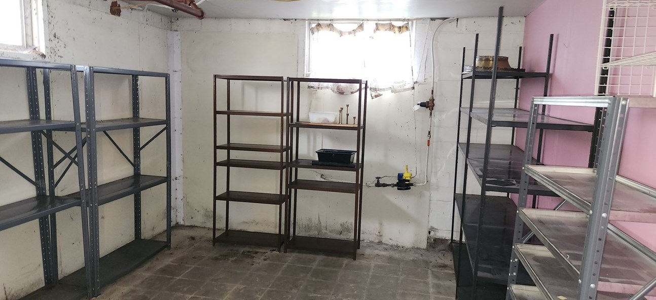 710 Donnan Ave, Washington PA 15301-3815 exterior