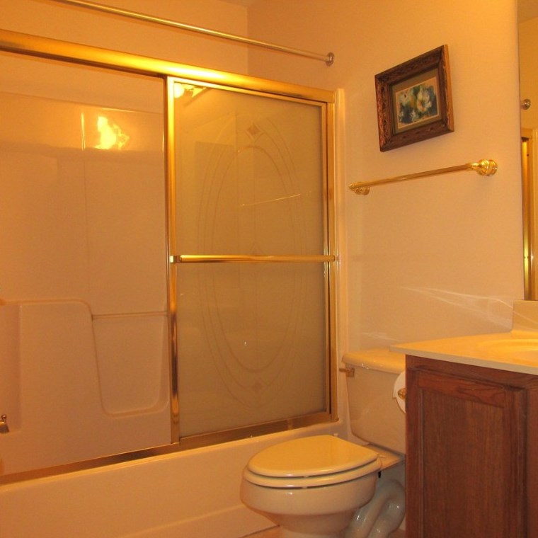 183 Blue Grass Cir, Monroeville PA 15146-3048 exterior