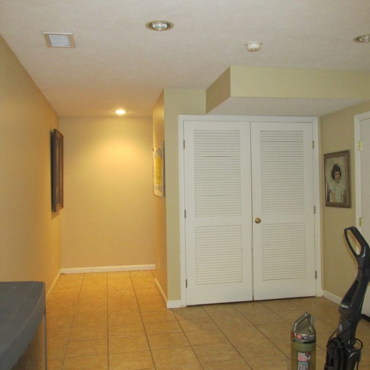 183 Blue Grass Cir, Monroeville PA 15146-3048 exterior