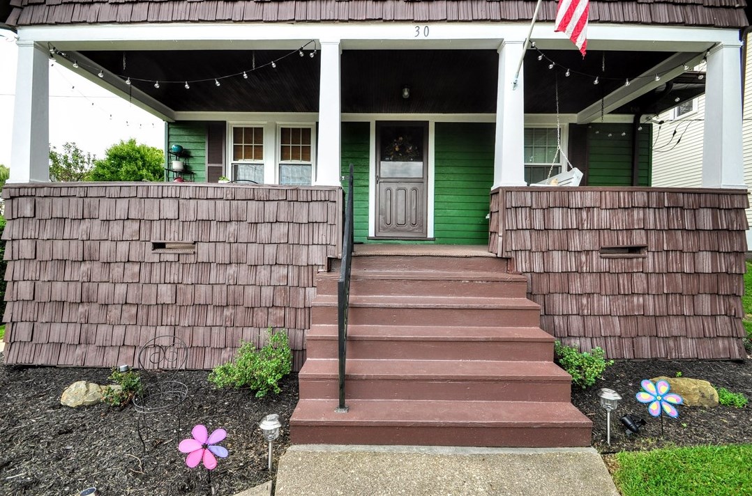 30 Huffman Ave, Washington PA  15301-6319 exterior