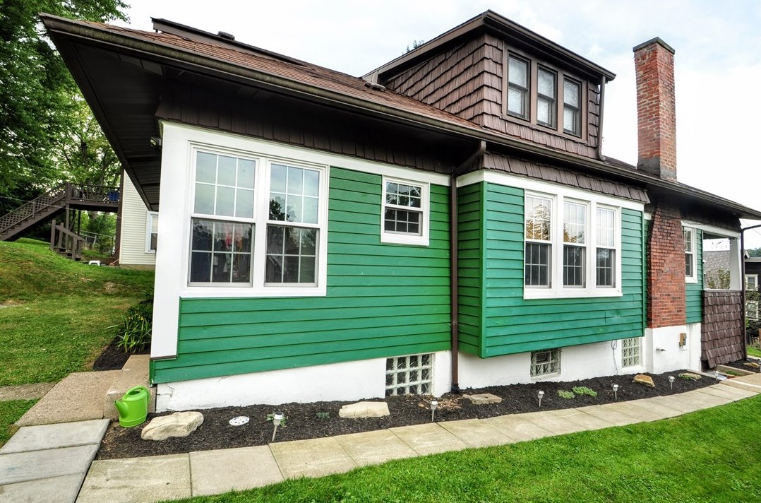 30 Huffman Ave, Washington PA  15301-6319 exterior