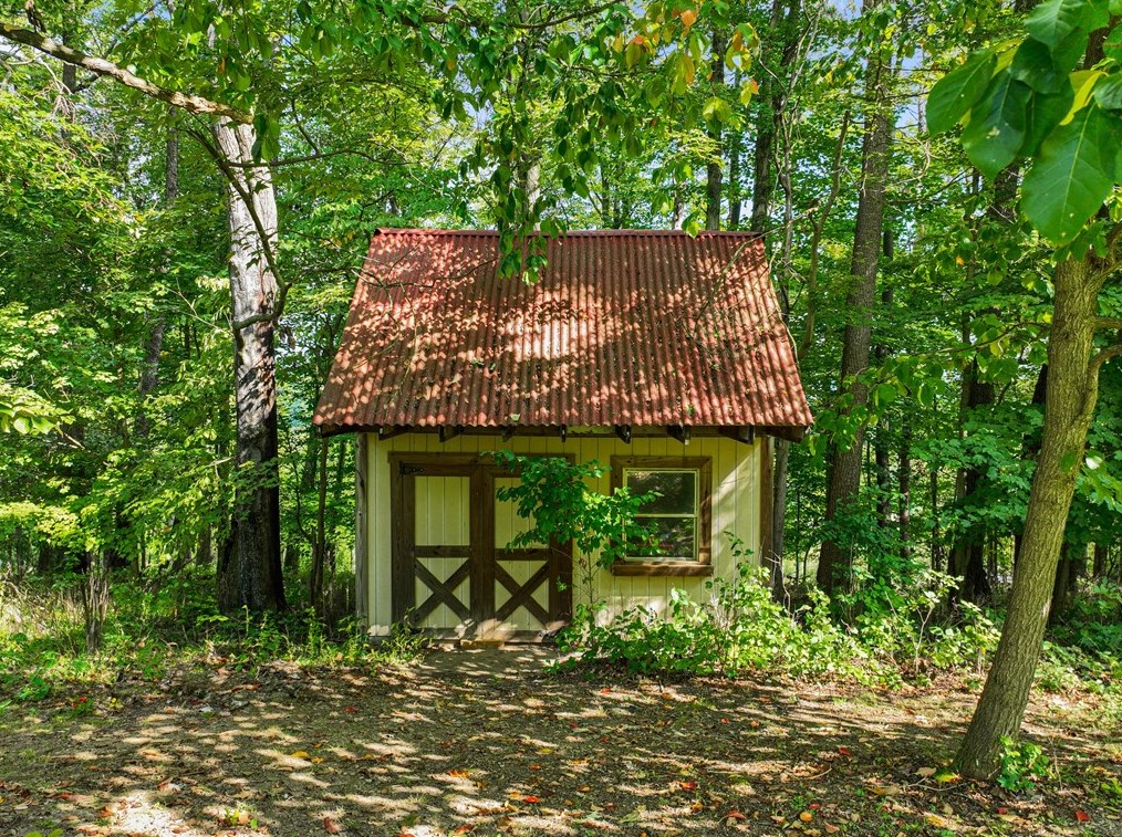 54 Highland Ridge Rd, Washington PA 15301-8591 exterior