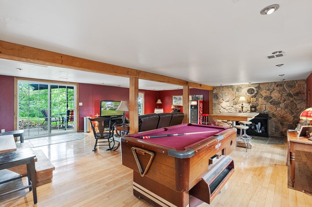 54 Highland Ridge Rd, Washington PA 15301-8591 exterior