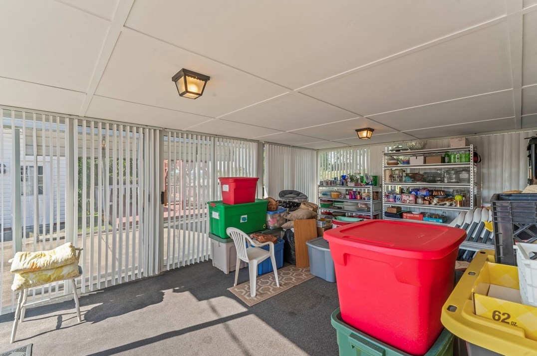 725 Summerlea Ave, Washington PA 15301-3827 exterior