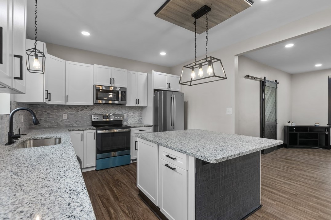 1183 Midland Beaver Rd, Industry PA  15052-1201 exterior