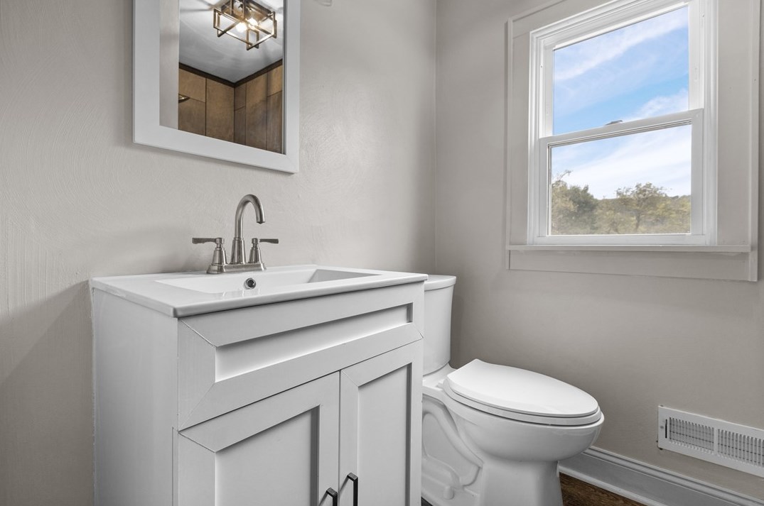 1183 Midland Beaver Rd, Industry PA  15052-1201 exterior