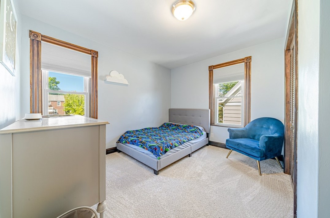 211 5 St, Youngwood PA  15697-1317 exterior